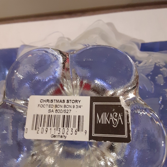 Xmas Mikasa Lead Crystal Mikasa  Crystal Centerpiece. - Picture 4 of 4